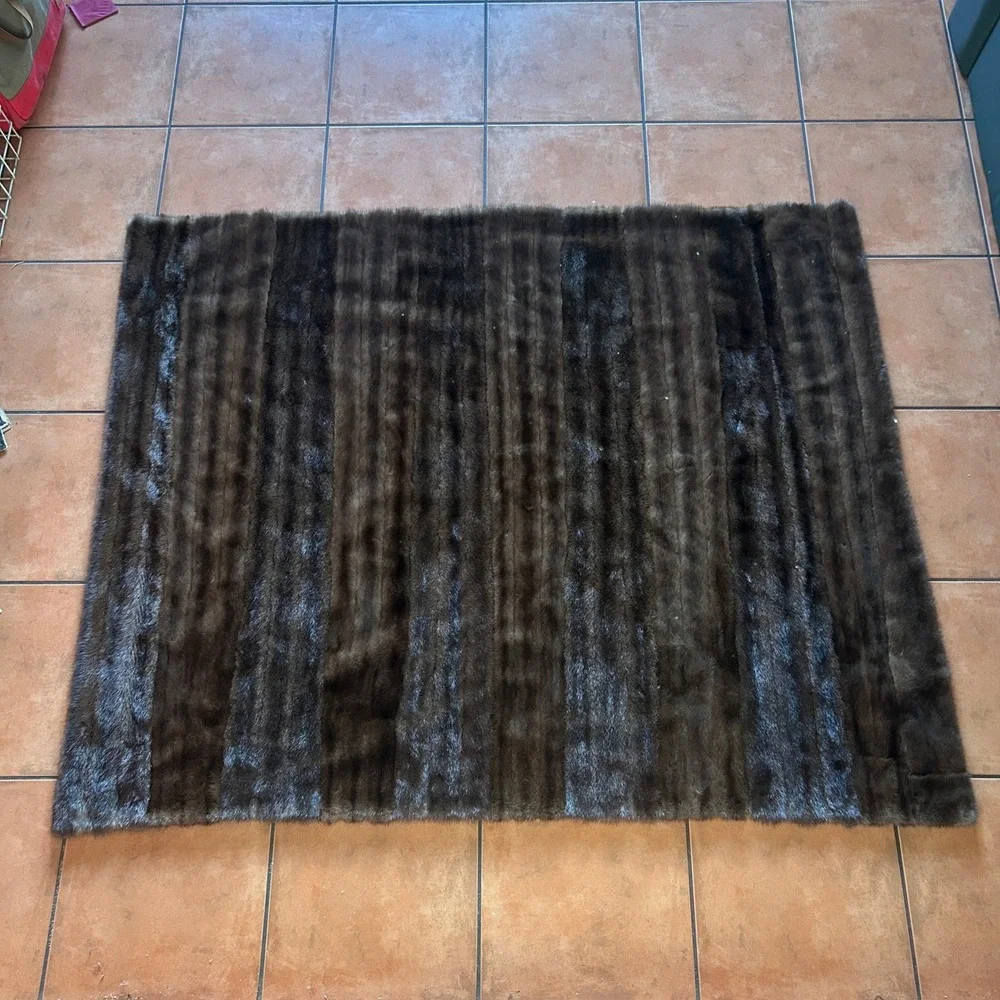 Vintage Genuine Mink Fur Throw Blanket Mahogany Brown Large Pelt Rug 59x48